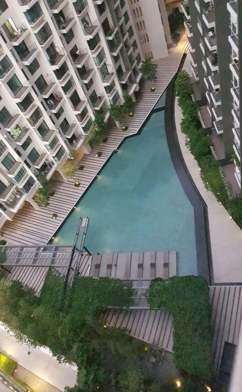 Skyview Univ360 Place Facing Mines Lake Kampong Bohol Zewnętrze zdjęcie